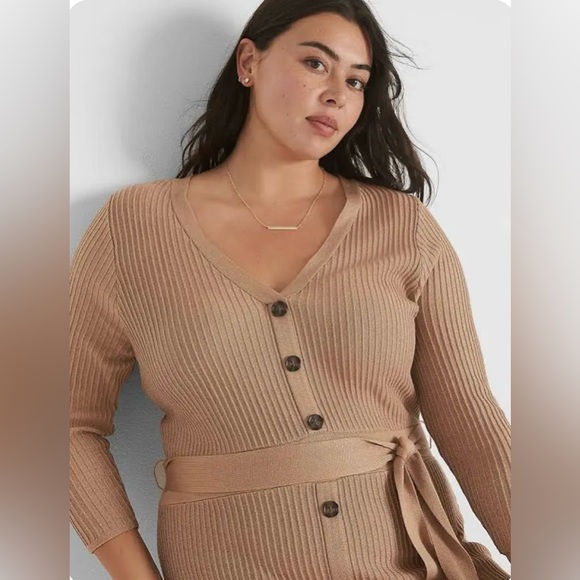 NWT Lane Bryant Black, button down Maxi Sweater Dress in 22/24. - Picture 3 of 8